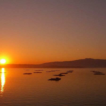 Piso Centrico Y Amplio En Praza Do Regueiro, A Illa De Arousa エクステリア 写真