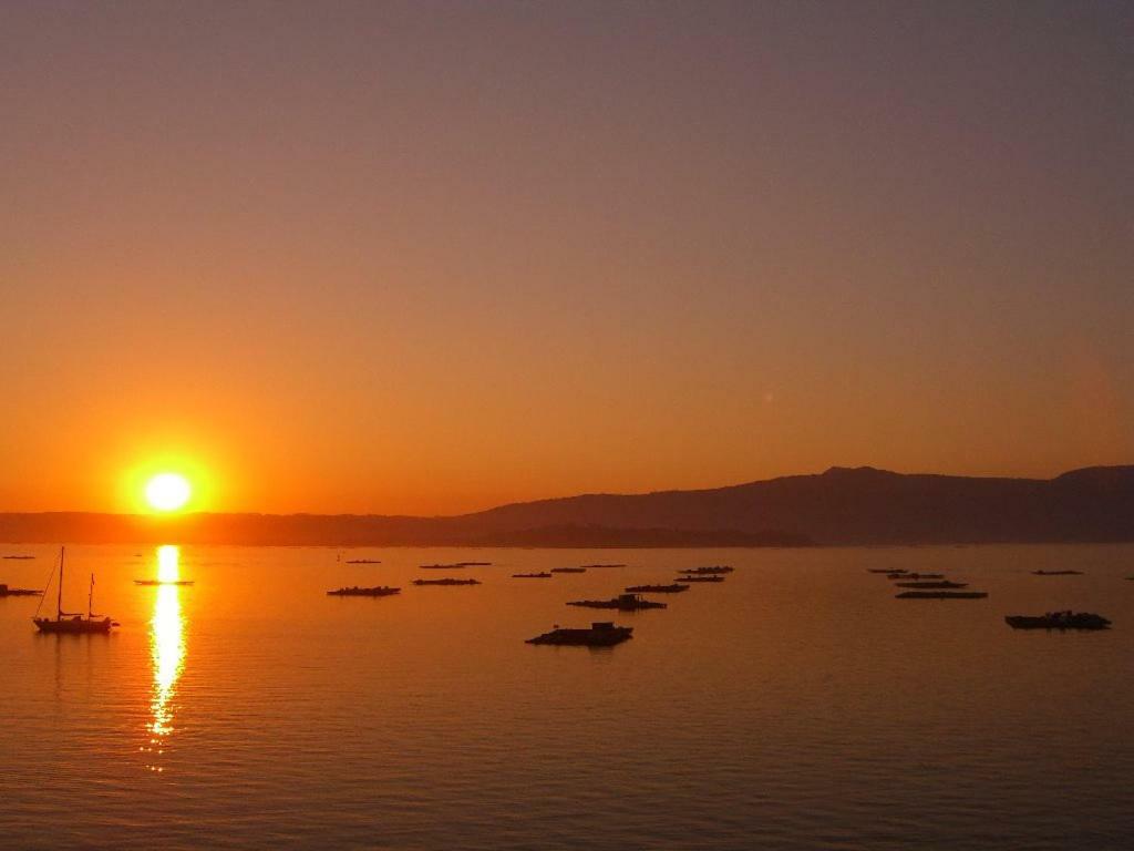 Piso Centrico Y Amplio En Praza Do Regueiro, A Illa De Arousa エクステリア 写真