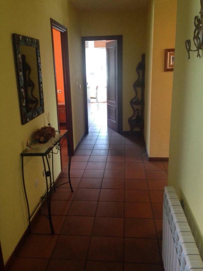 Piso Centrico Y Amplio En Praza Do Regueiro, A Illa De Arousa エクステリア 写真